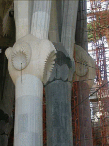 Arq, XIX-XXI, Gaud y Cornet, Antonio, Sagrada Familia, interior, Columnas: fustes, capiteless, y arranque de nervios, Barcelona, 1882 ...