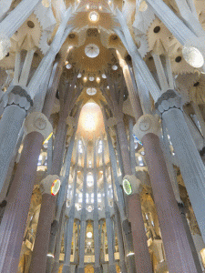 Arq, XIX-XXI, Gaud y Cornet, Antonio, Sagrada Familia, interior, Nave mayor, cabecera -bside-, Barcelona, 1882 ....