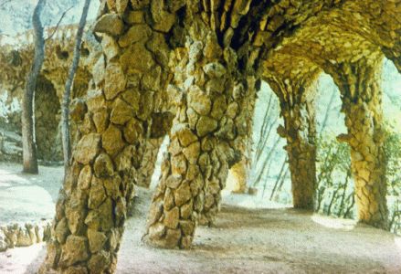 Arq, XX, Gaud y Cornet, Antonio, Parque Guell, Columanata de contencin, Barcelona, 1900-1913