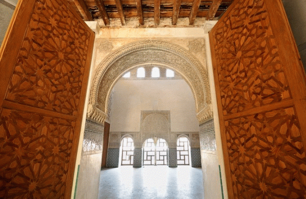 Arq, XIII, Cuarto Real o Sala de las Reinas, en la Qubba o sala con techo plano en torre de la muralla externa, anterior a la Alhambra, Granada, Espaa, Finales siglo 
