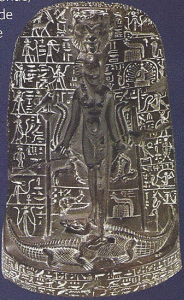Escritura, VI-III aC., Estela de Horus, protege de los animales venenosos y otros, M. Britnico, Londres