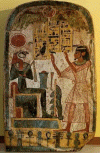 Pin, XX-VII aC DIN XXII, Sacerdote Renpemaa rezando a Ra-Horakkty, madera, 945-712 aC