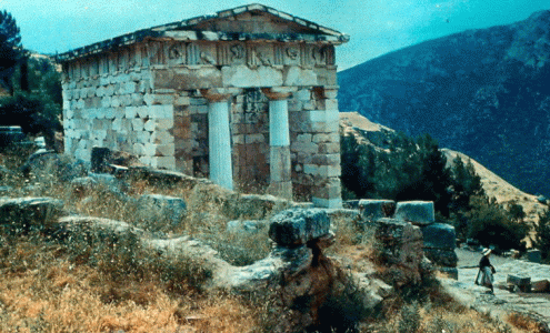 Arq. VI aC. Templo, Tesoro de los Atenienses o Santuario de Delfos, 490 aC.