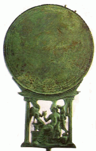 Orfebrera, IV aC., Espejo de Bronce, M. Nacional de la Siritide Policoro