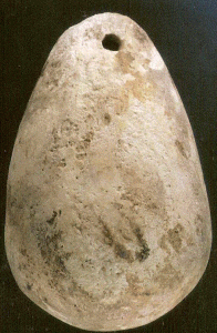Pesas y Medidas, XXV-XXIV, Pesa perforada, Ebla, sumerios, M. Arqueolgico de Islib, 2400-2300 aC.