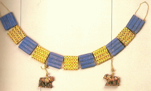 Orfebrera, XIV-XIII, Collar de oro, lapizlzuli y jaspe, asirios, Vorderasiatisches Museum, Berln, Alemania