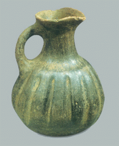 Cermica, III-I C., Jarra de barro vidriado con estrias, Eshekewar, Gilan, M. Nacional, Tehern, Irn