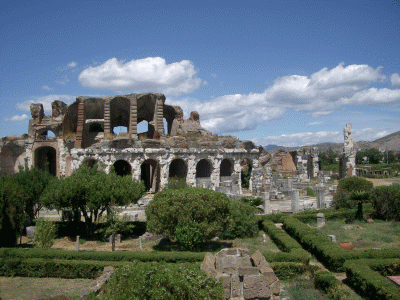 Arq, I, Anfiteatro, Epoca de Augusto, Capua
