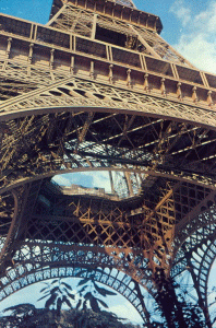 Arq, XIX, Eiffel Alexandre Gustave, Torre, detalle, Pars, Francia, 1888