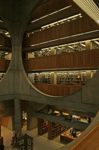 Kahn, Louis Isidore, Biblioteca de la Academia Exeter, interior, Exeter, New Hamshire, USA, 1965-1972