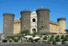Arq XIII Castel Nouvo exterior Npoles Italia 1240