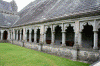 Arq XII Abadia de Holy Cros Interior Claustro Thurles Condado de Tipperary Irlanda 1169