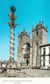 Arq XII Catedral Fachada Principal Oporto Portugal