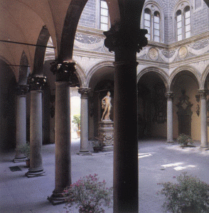 Arq, XV, Michelozzo di Bartolomeo, Michelozzi, Palacio  Mdicci Ricardi, interior, Florencia, 1444