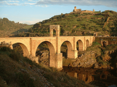 Poblamiento, Alcntara, Puente romano,Cceres